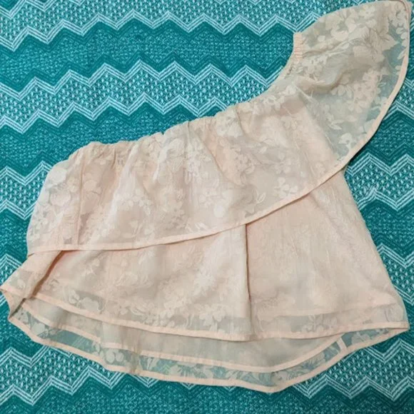 One Shoulder Ruffle top Pink - Picture 1 of 3